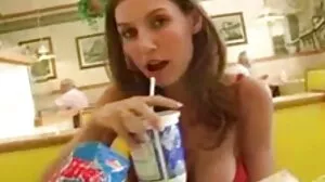 Το Teen Kandi Quinn cum γεμάτο με πολλά cum
