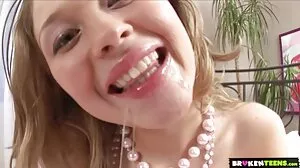 Ηδονική milf μουνί και titty fucked σε ερωτικό ζευγάρι
